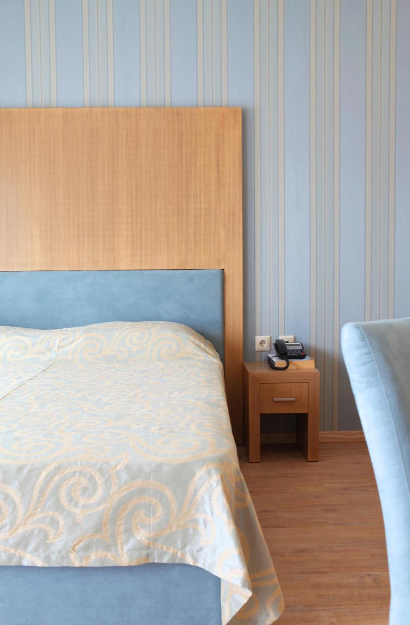 Hotel Alfa Édesza Kültér fotó